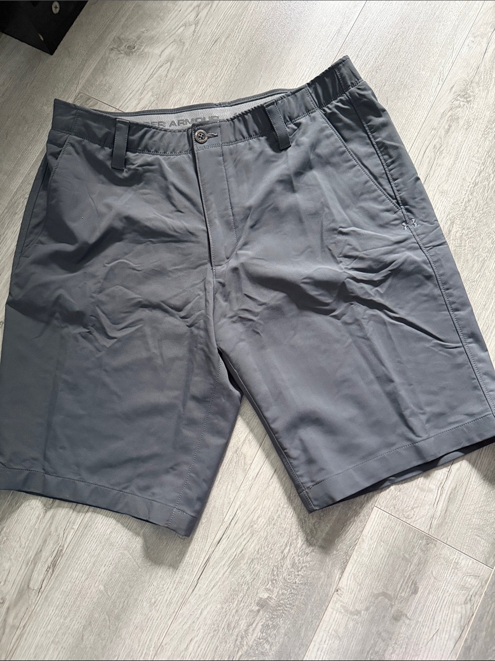 Under Armour dress shorts  size 38
